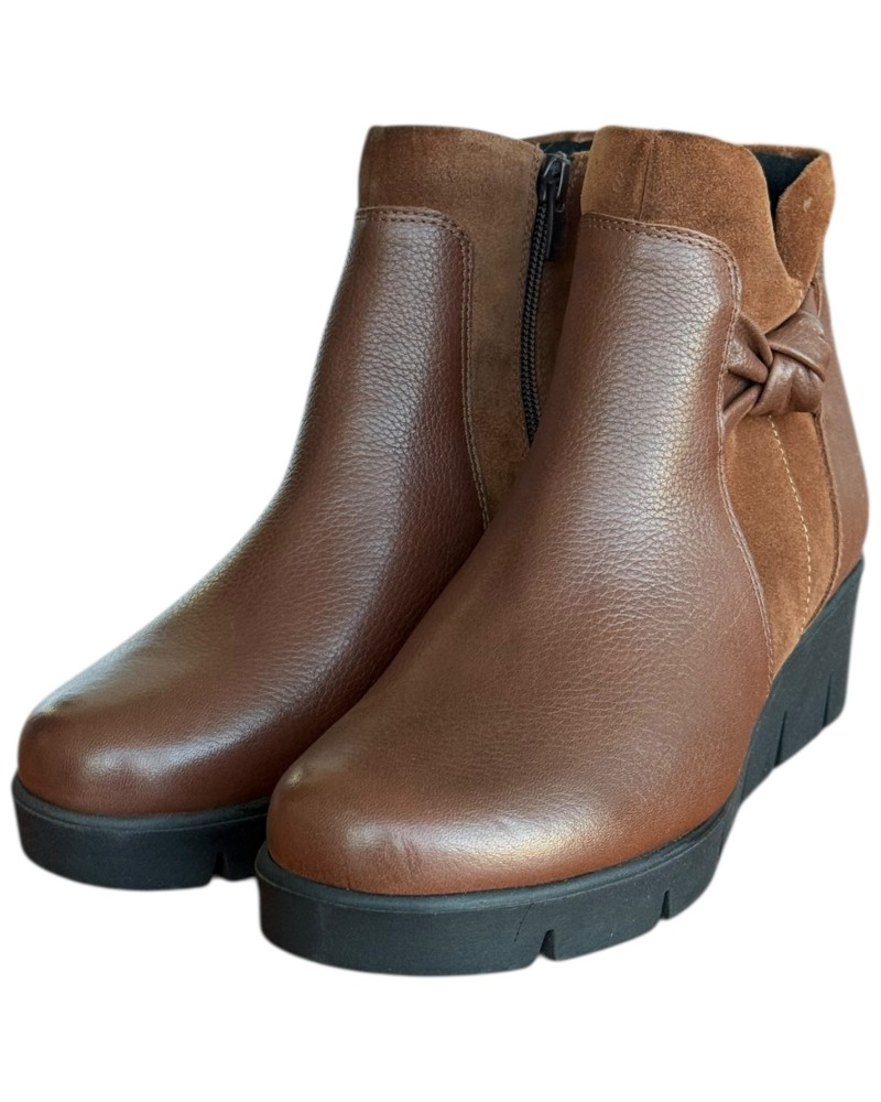 Δερμάτινο Γυναικείo Μποτάκι - N774