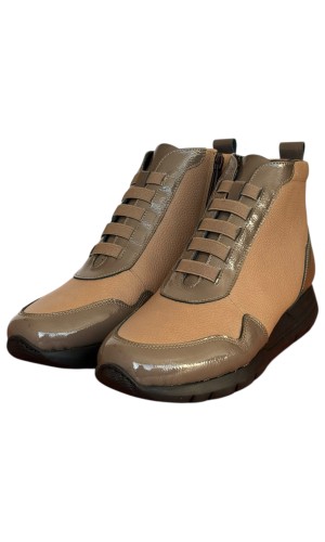 Δερμάτινο Γυναικείo Μποτάκι - N836