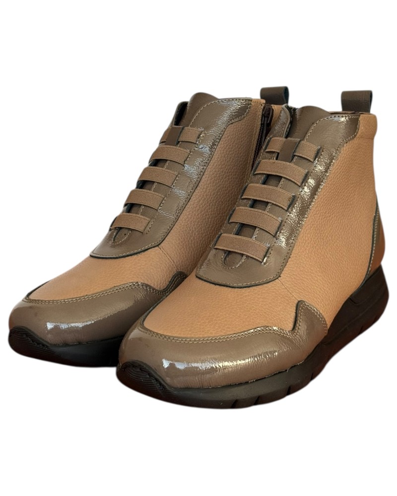 Δερμάτινο Γυναικείo Μποτάκι - N836