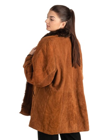 Γνήσιο Γυναικείο Μουτόν - T103