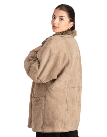 Γνήσιο Γυναικείο Μουτόν - T104