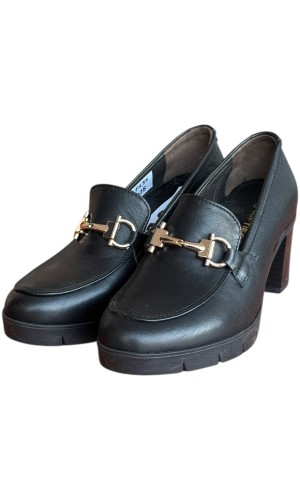 Δερμάτινη Γυναικεία Γόβα - W102