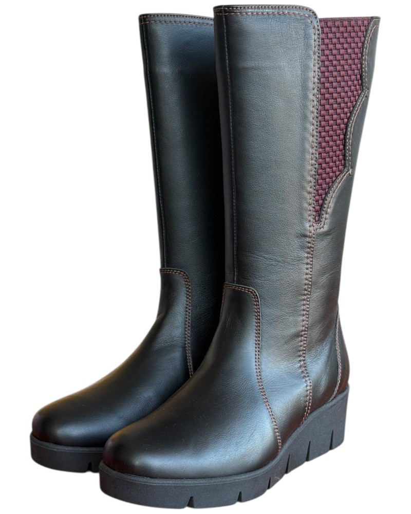 Δερμάτινη Γυναικεία Mπότα - W23