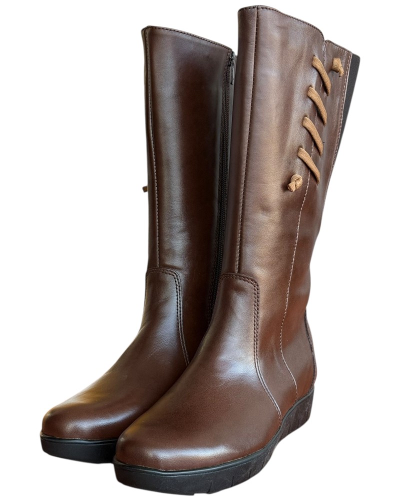 Δερμάτινη Γυναικεία Mπότα - W24