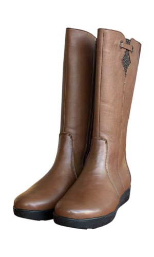 Δερμάτινη Γυναικεία Mπότα - W34