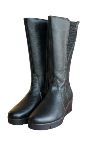 Δερμάτινη Γυναικεία Mπότα - W43