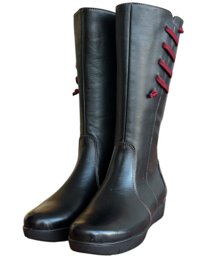 Δερμάτινη Γυναικεία Mπότα - W51