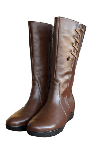 Δερμάτινη Γυναικεία Mπότα - W53