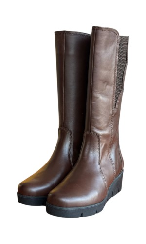 Δερμάτινη Γυναικεία Mπότα - W57