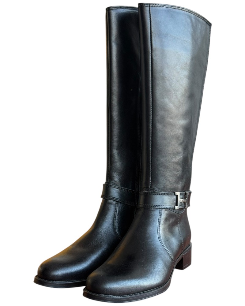 Δερμάτινη Γυναικεία Mπότα - W58