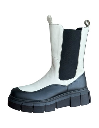 Δερμάτινο Γυναικείo Μποτάκι - W76