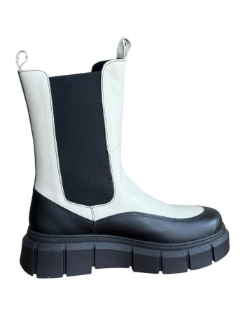 Δερμάτινο Γυναικείo Μποτάκι - W76