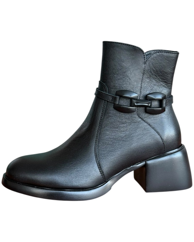 Δερμάτινο Γυναικείo Μποτάκι - W77