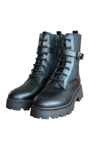 Δερμάτινο Γυναικείo Μποτάκι - W82