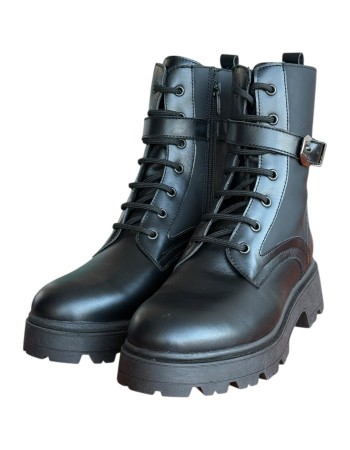 Δερμάτινο Γυναικείo Μποτάκι - W82