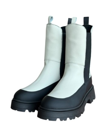 Δερμάτινο Γυναικείo Μποτάκι - W84