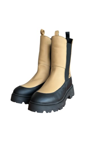 Δερμάτινο Γυναικείo Μποτάκι - W91