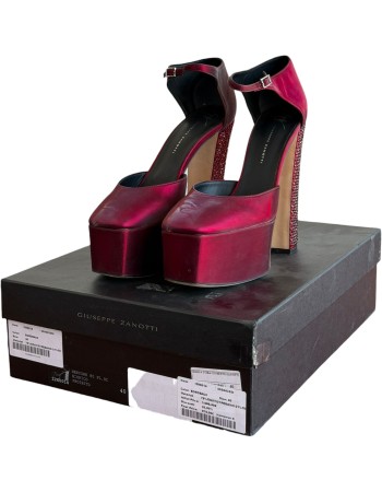 Δερμάτινο Γυναικείο Πέδιλο - A112