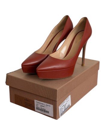 Δερμάτινη Γυναικεία Γόβα - A20