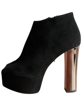 Δερμάτινο Γυναικείo Μποτάκι - A204