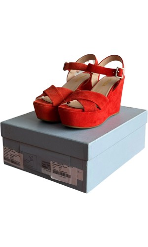  Δερμάτινη Γυναικεία Πλατφόρμα - Α208