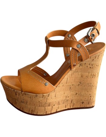  Δερμάτινη Γυναικεία Πλατφόρμα - Α231