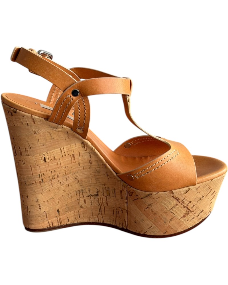  Δερμάτινη Γυναικεία Πλατφόρμα - Α231