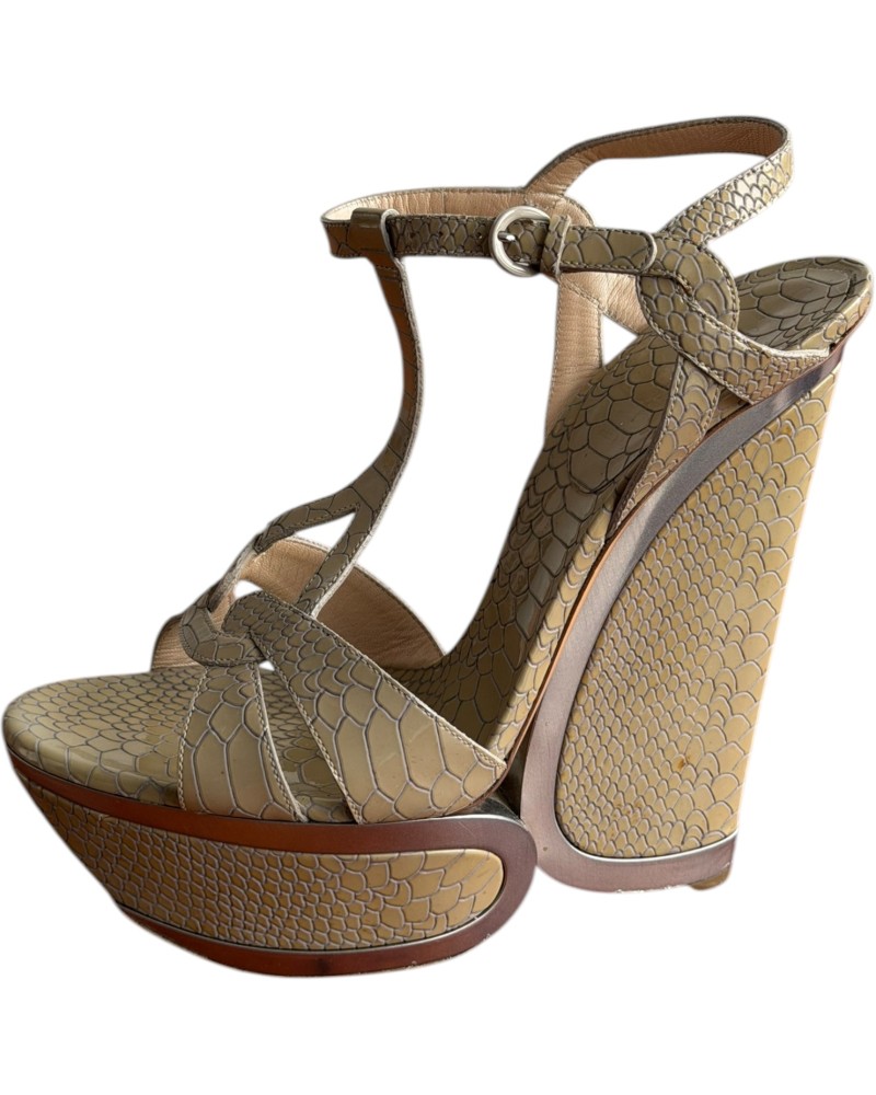  Δερμάτινη Γυναικεία Πλατφόρμα - Α241