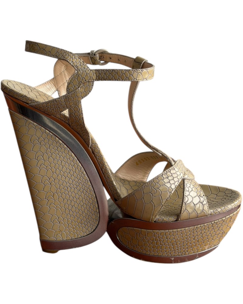  Δερμάτινη Γυναικεία Πλατφόρμα - Α241