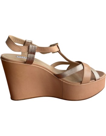 Δερμάτινη Γυναικεία Πλατφόρμα - Α310