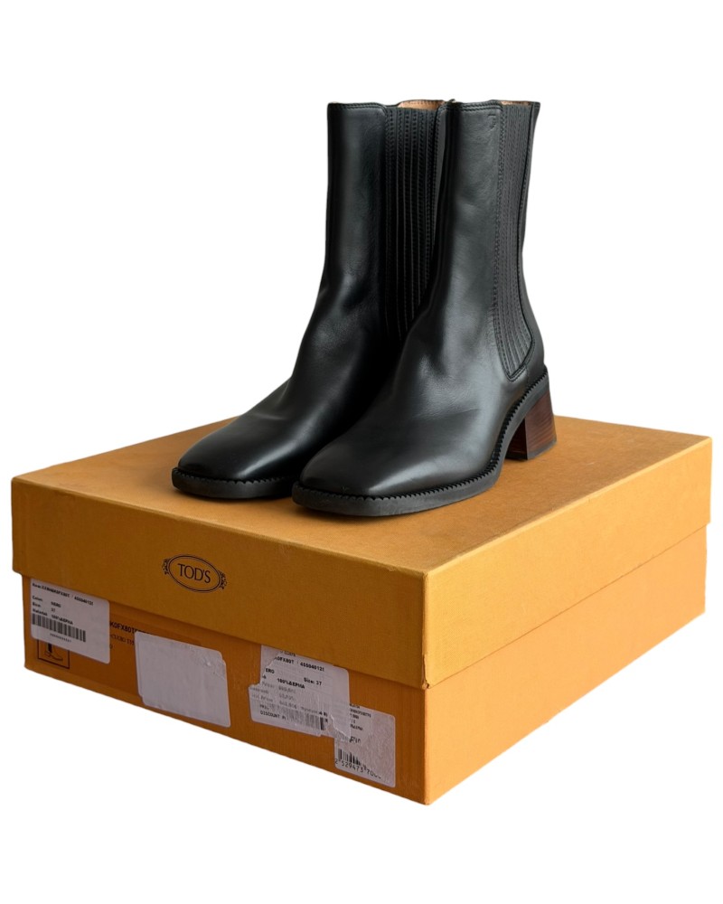 Δερμάτινο Γυναικείo Μποτάκι - A321