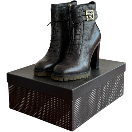 Δερμάτινο Γυναικείo Μποτάκι - A379