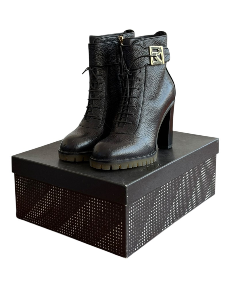 Δερμάτινο Γυναικείo Μποτάκι - A379