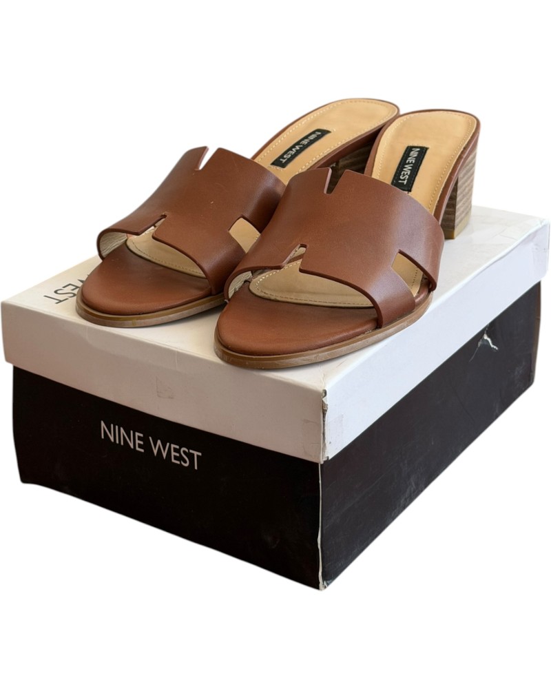 Δερμάτινη Γυναικεία Παντόφλα - A560