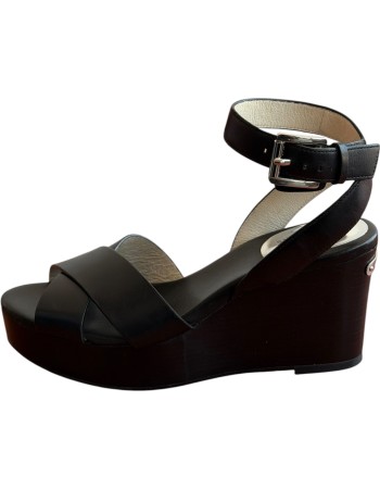  Δερμάτινη Γυναικεία Πλατφόρμα - Α583