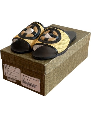 Δερμάτινη Γυναικεία Παντόφλα - A610