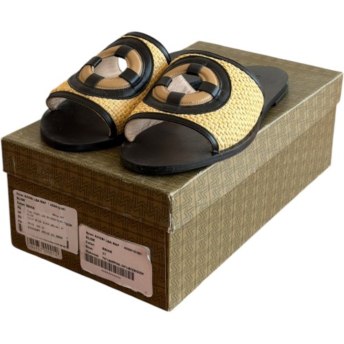 Δερμάτινη Γυναικεία Παντόφλα - A610