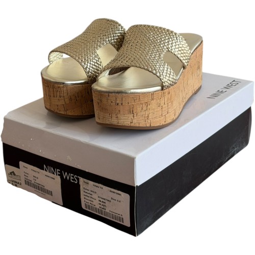 Δερμάτινη Γυναικεία Παντόφλα - A628