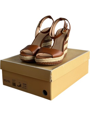  Δερμάτινη Γυναικεία Πλατφόρμα - Α651