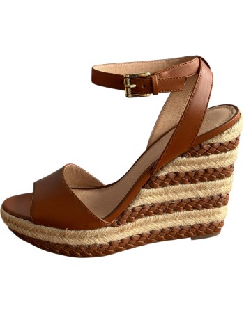  Δερμάτινη Γυναικεία Πλατφόρμα - Α651